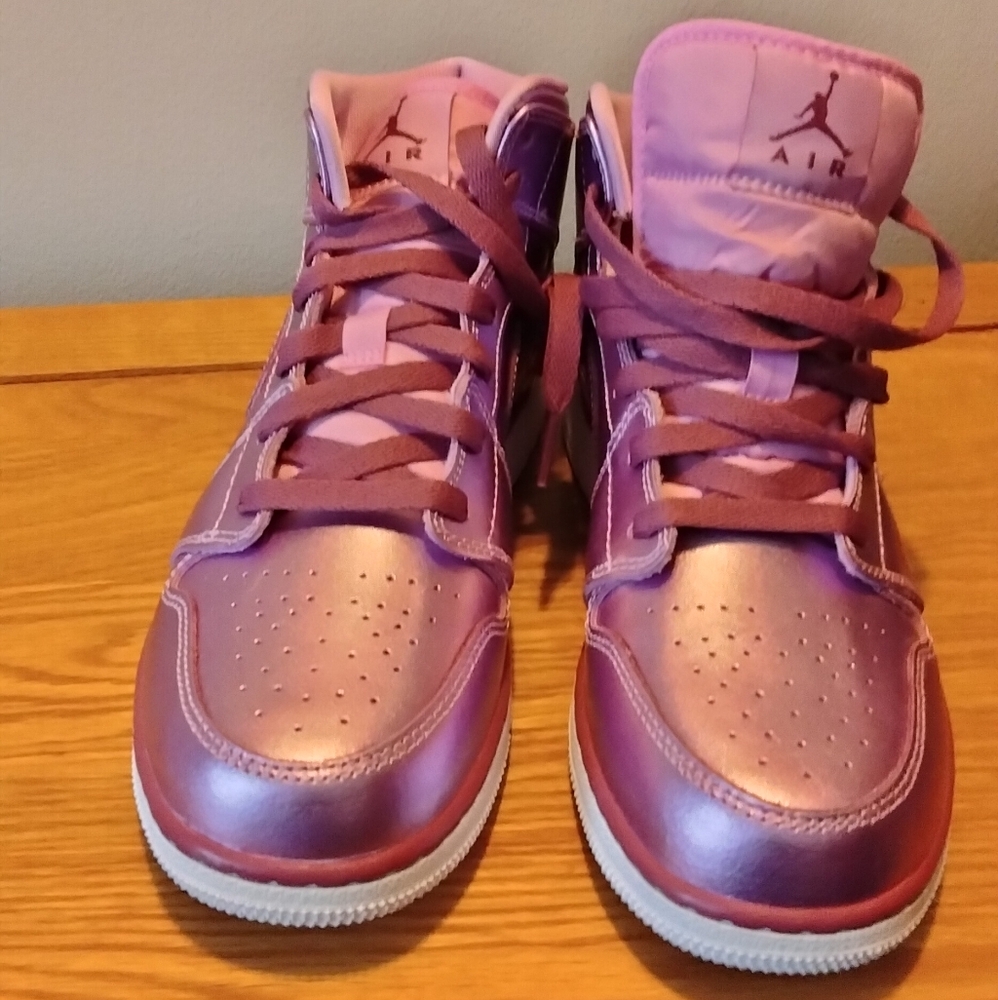 AIR JORDAN 1 MID SE GS"PINK RISE"